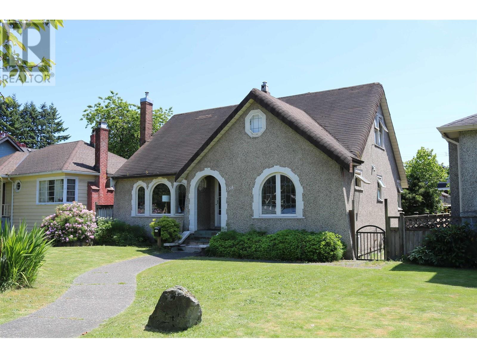 158 W KING EDWARD AVENUE