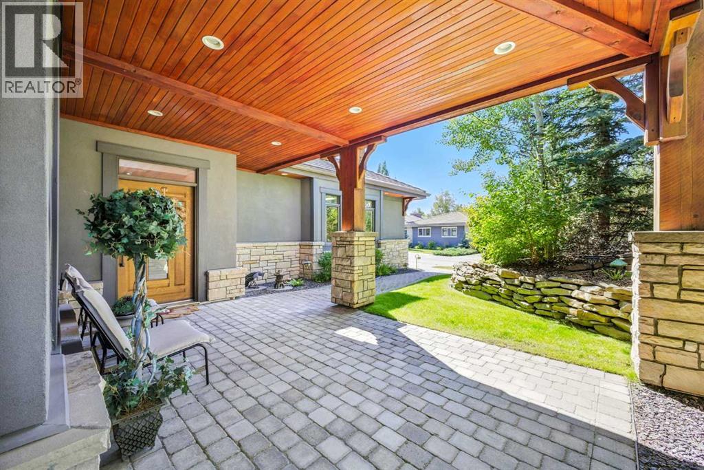 16 Spring Valley Lane SW