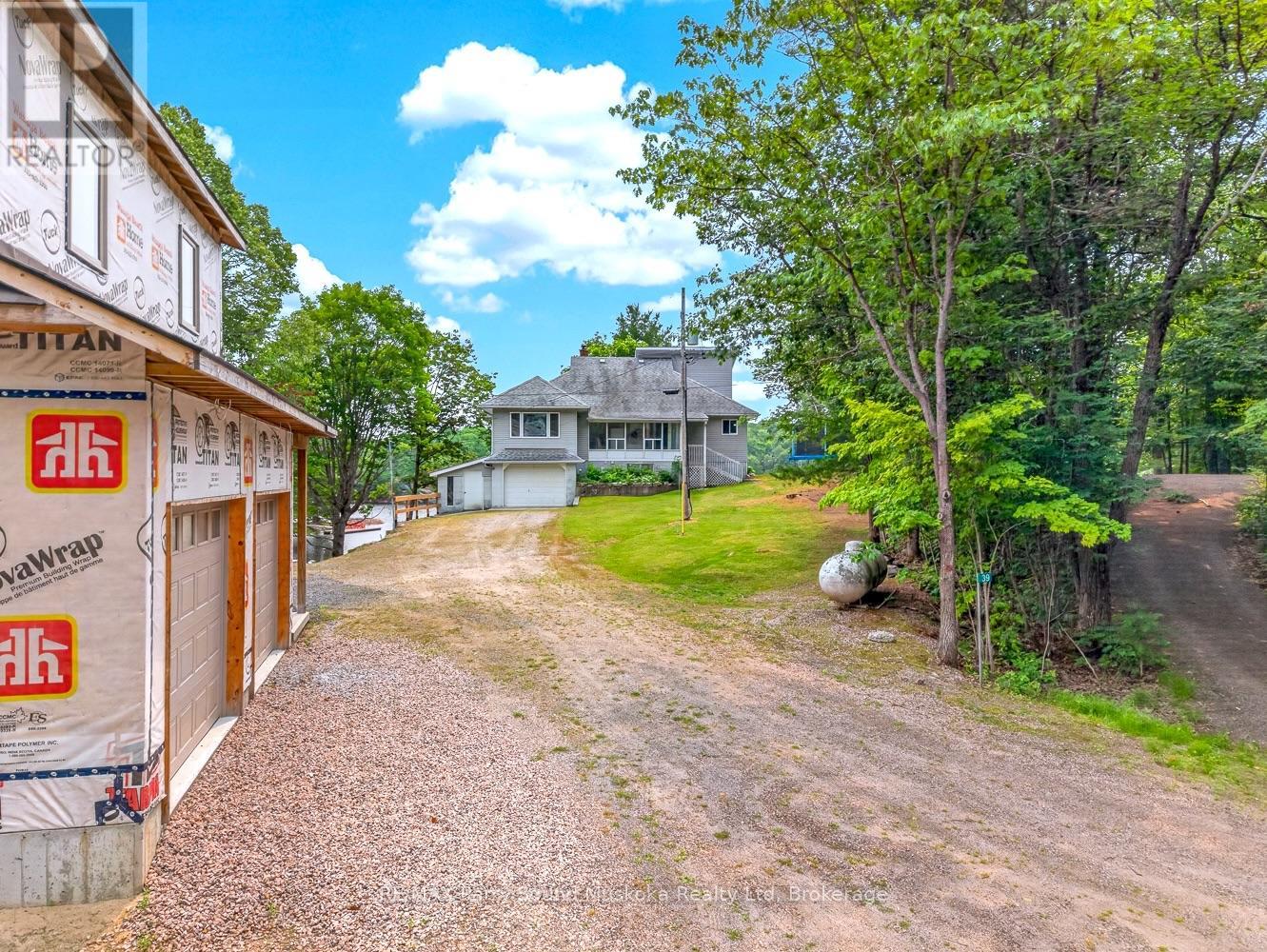 39 FRED DUBIE ROAD