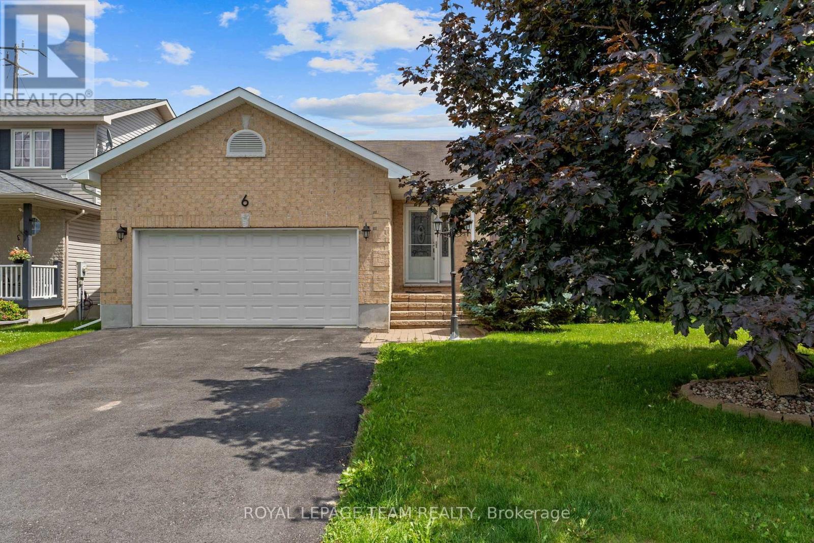 6 STONEHAVEN WAY