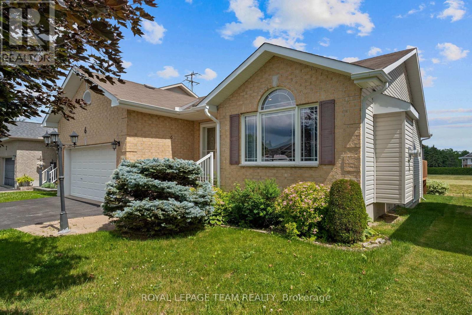 6 STONEHAVEN WAY