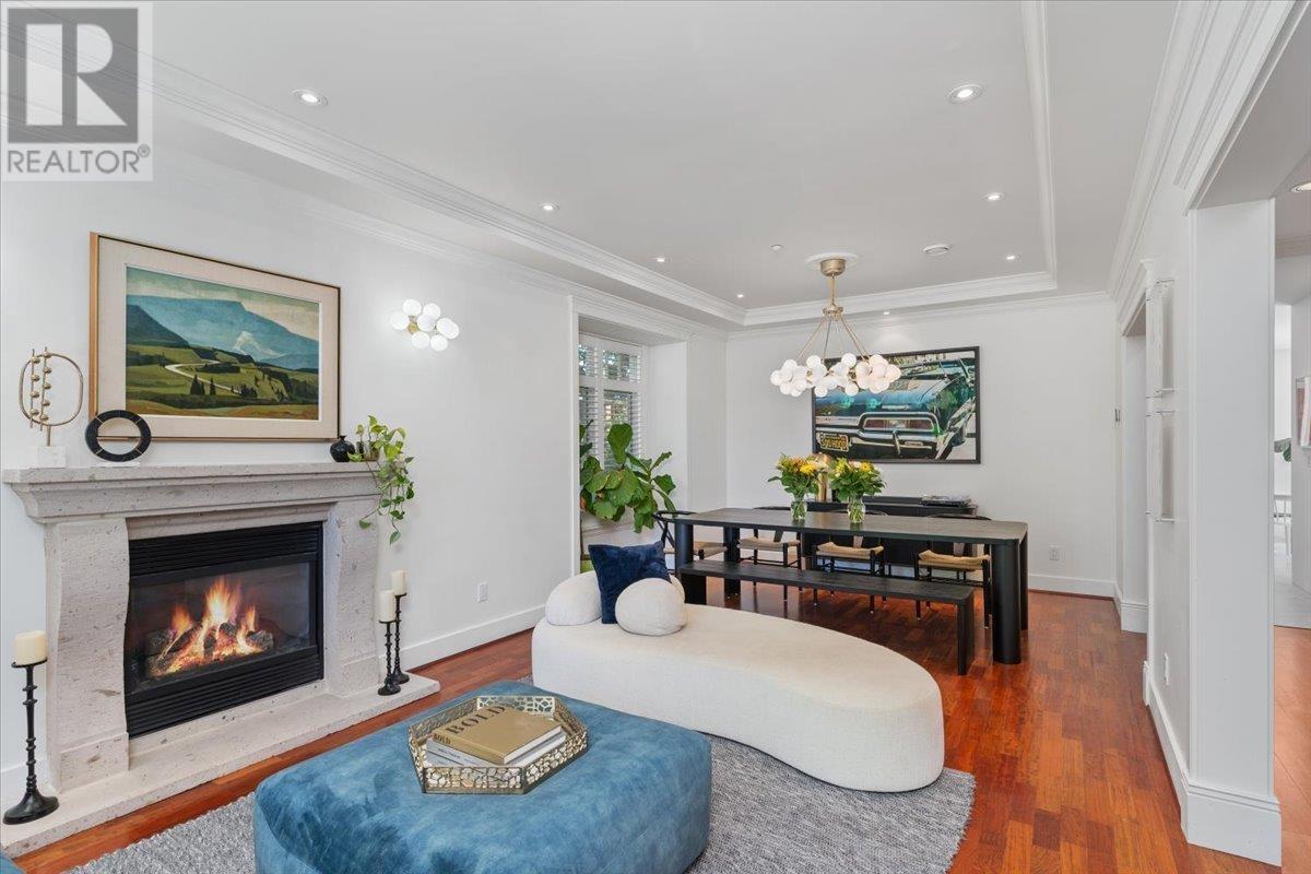 1910 QUILCHENA CRESCENT