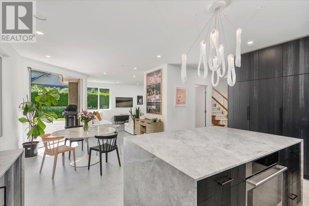 1910 QUILCHENA CRESCENT