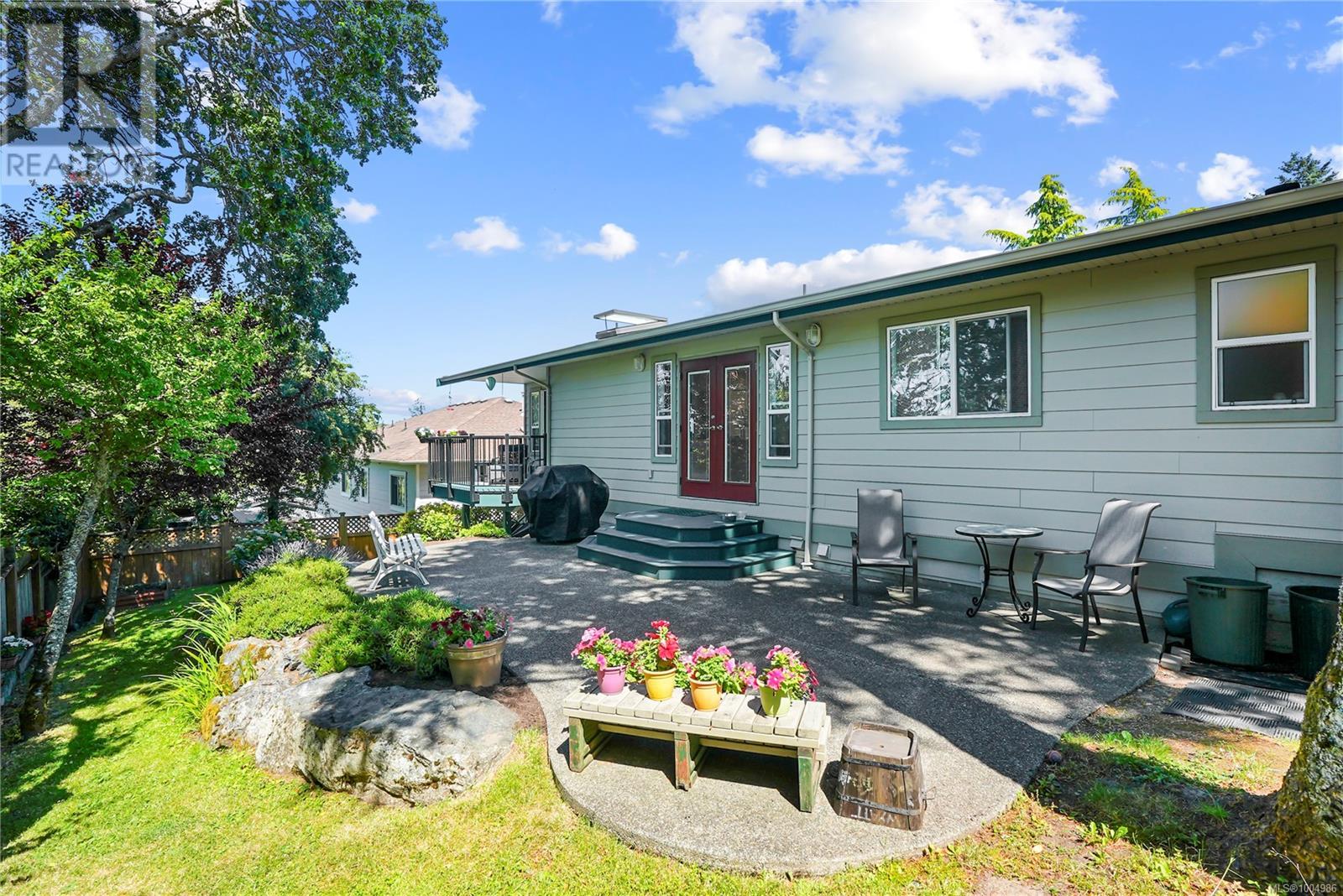 4 915 Glen Vale Rd