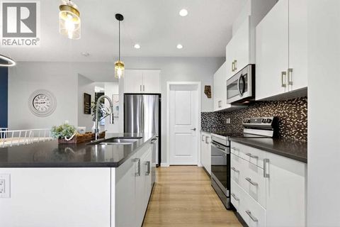 253 Auburn Meadows Boulevard SE Calgary AB T3M2E6