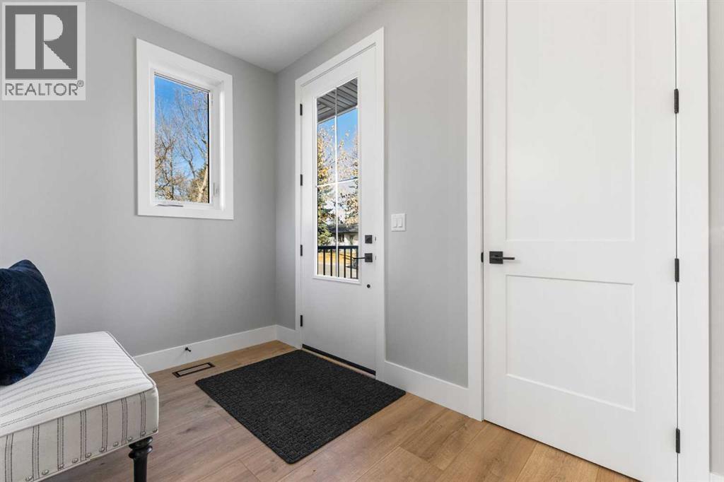 100 West Glen Crescent SW