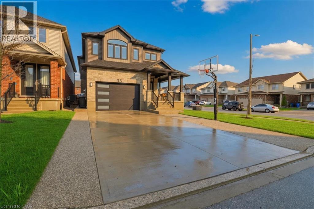 95 DALLAN Drive