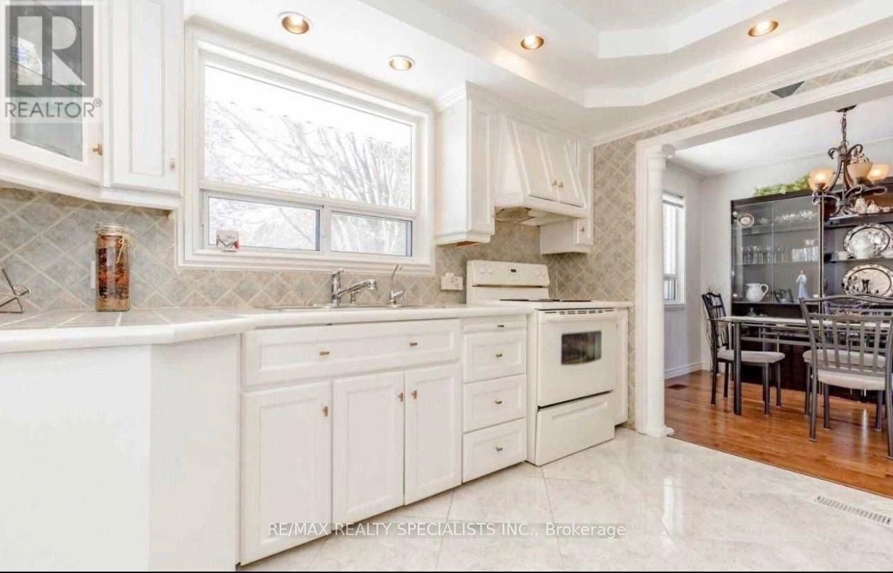 4886 OLDE BASE LINE ROAD