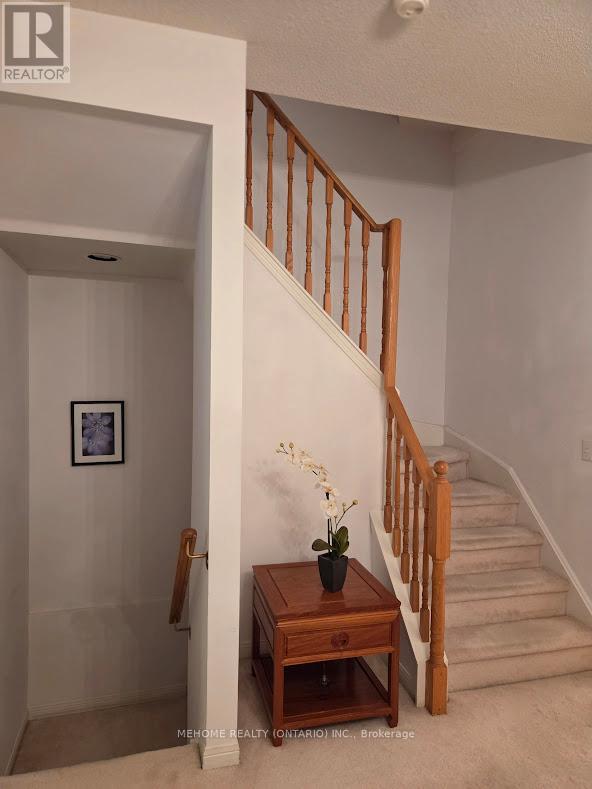 6 - 15 ST MORITZ WAY