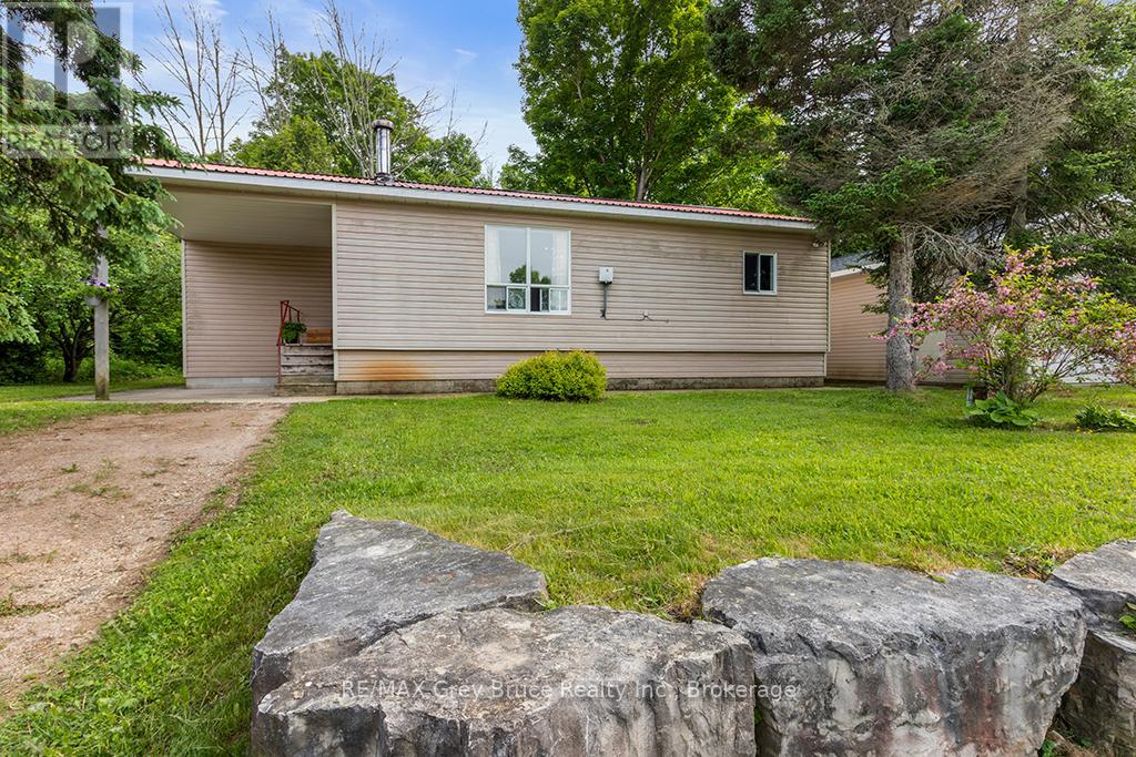 335 PIKE BAY ROAD