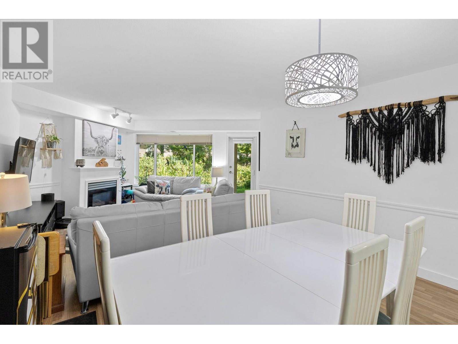 265 Snowsell Street Unit# 105