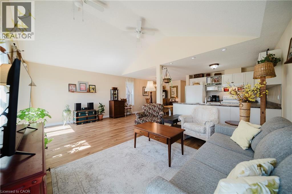 90 CAPTAIN MCCALLUM Drive