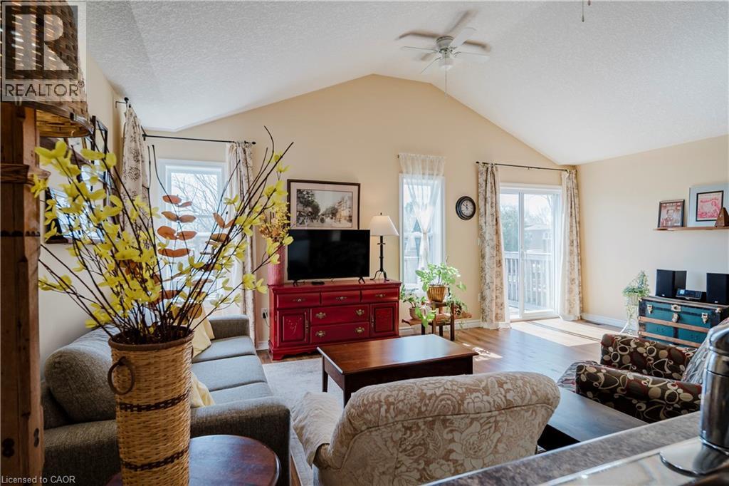 90 CAPTAIN MCCALLUM Drive