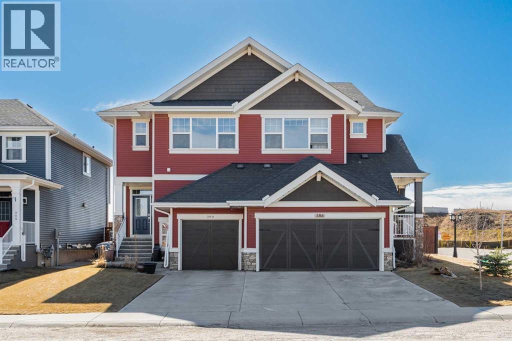 390 River Heights Crescent