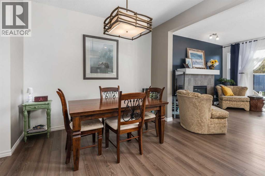 390 River Heights Crescent