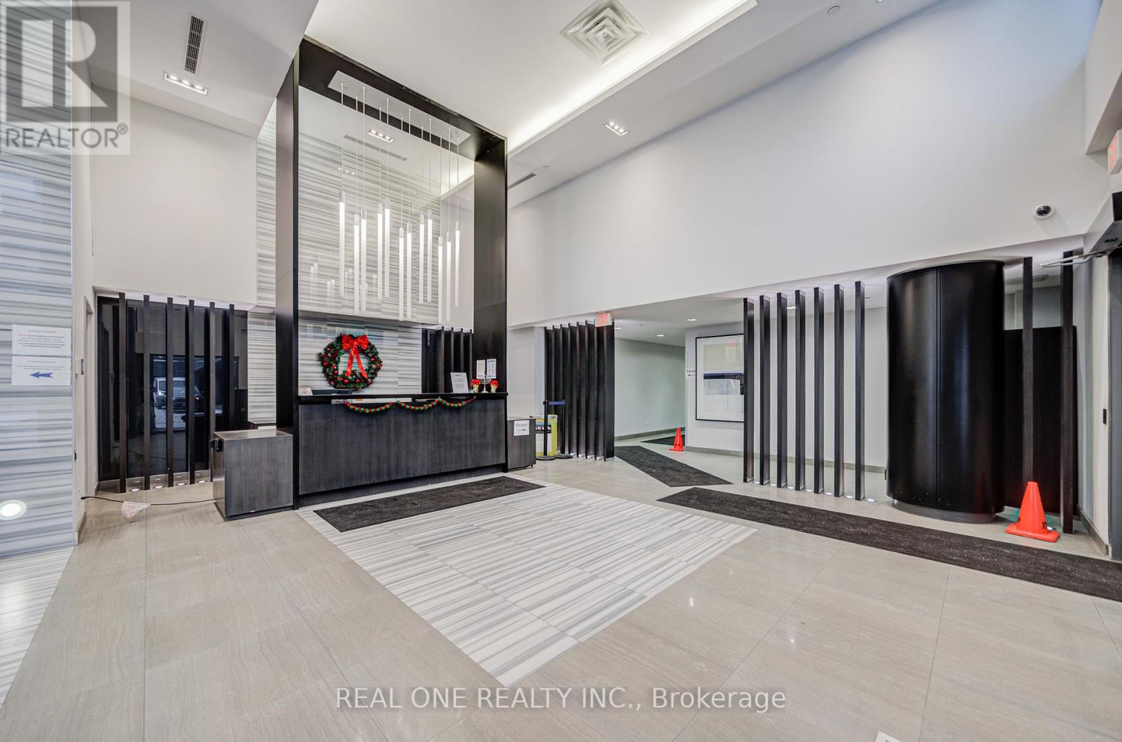 LPH08 - 55 ONEIDA CRESCENT