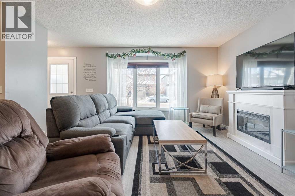 3098 Windsong Boulevard SW