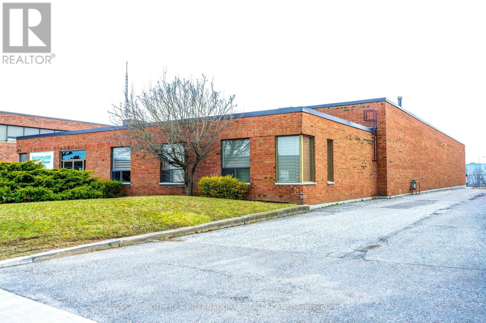 1146 AEROWOOD DRIVE
