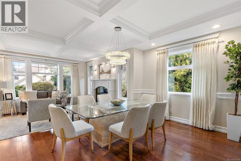 4973 La Quinta Pl Saanich BC V8Y3G9