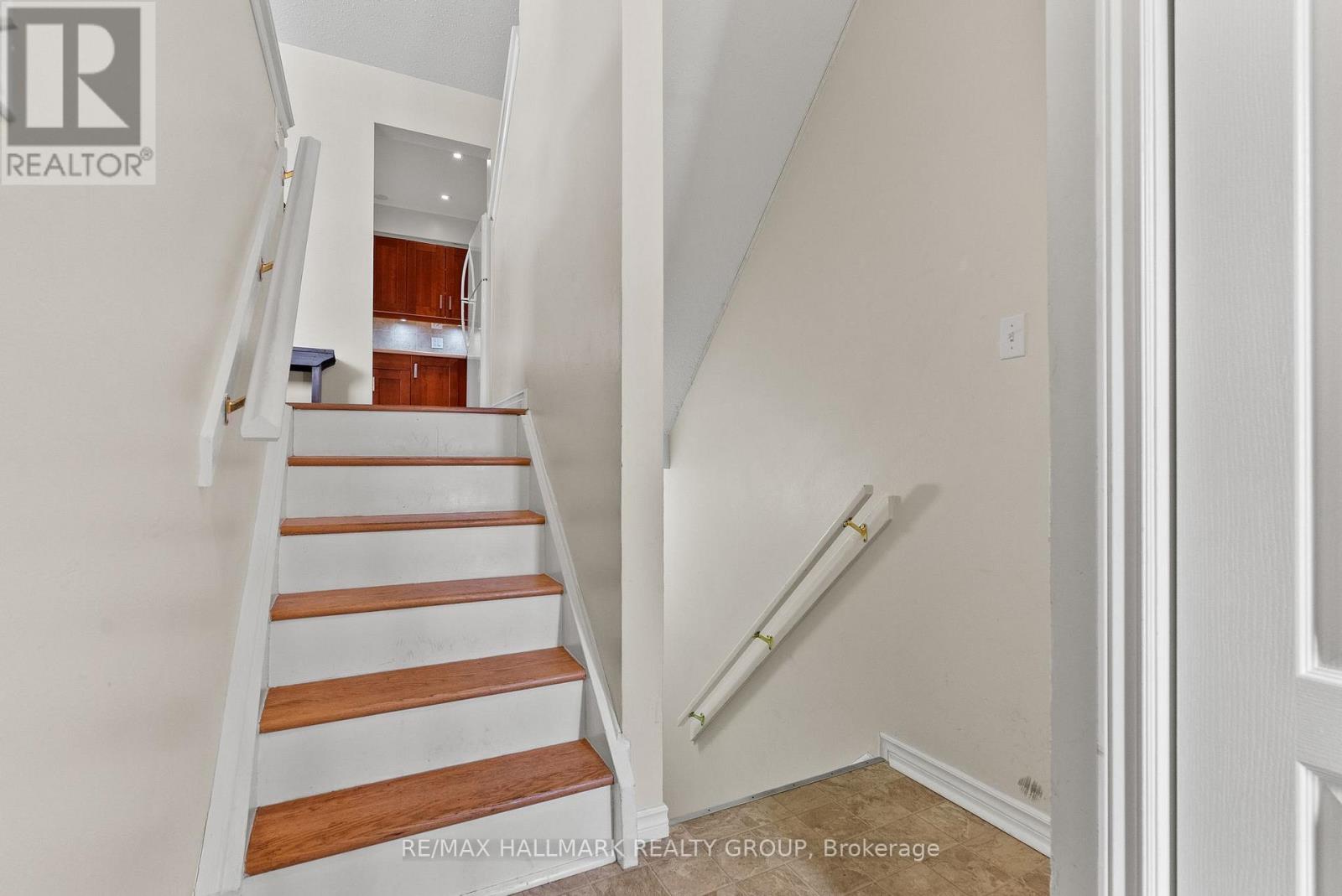 14 - 405 MONTFORT STREET