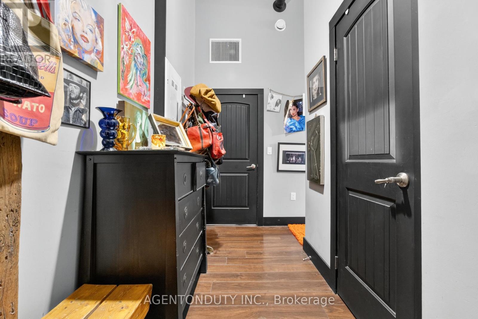 101 - 24 CEDAR STREET