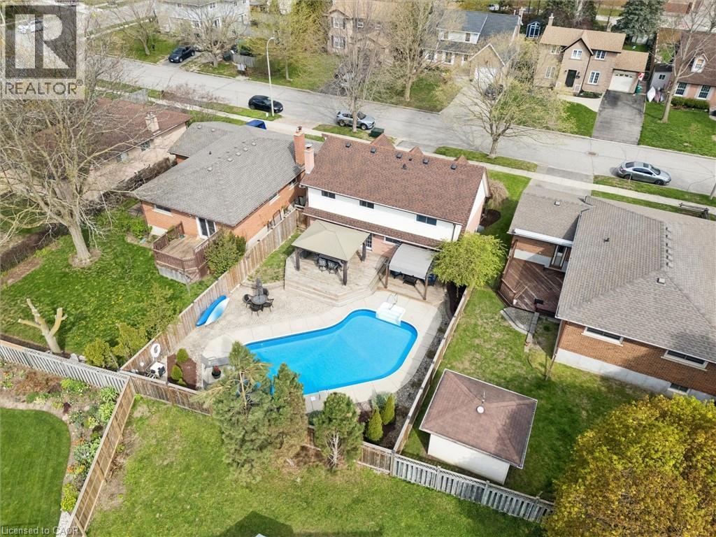 625 PINE ISLAND Crescent