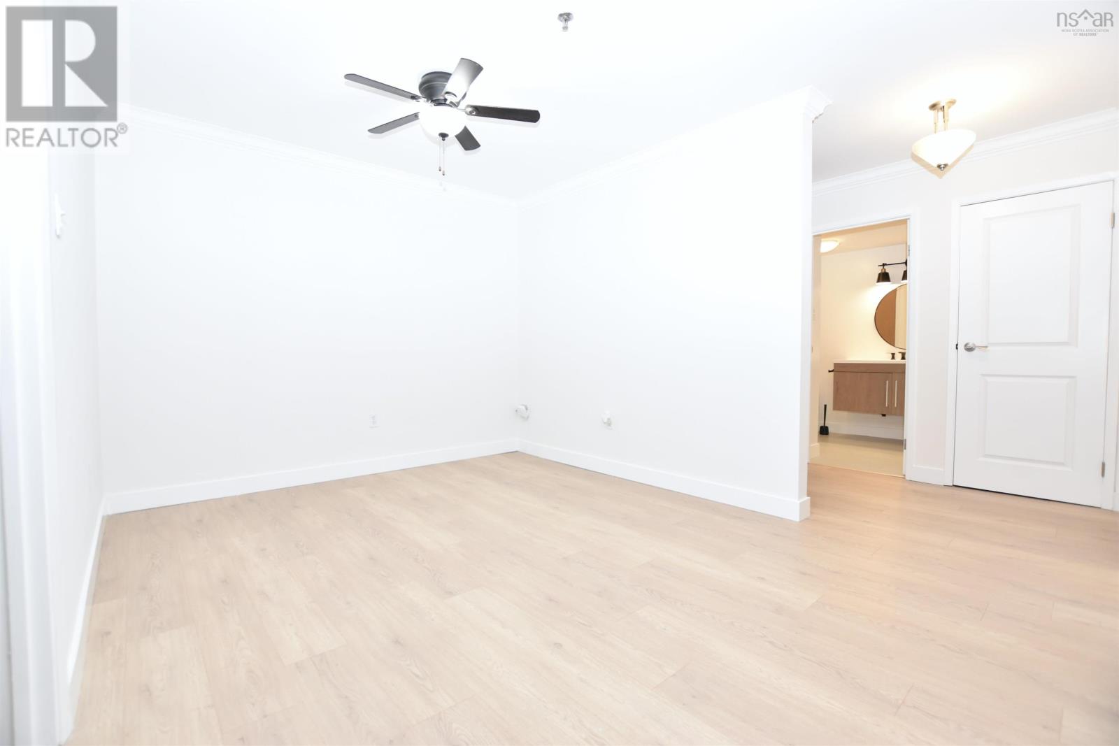 300 5230 Tobin Street