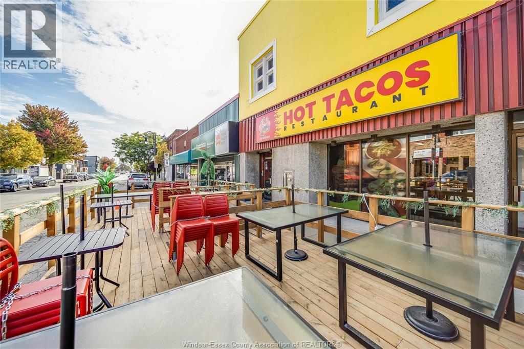 16 TALBOT STREET East