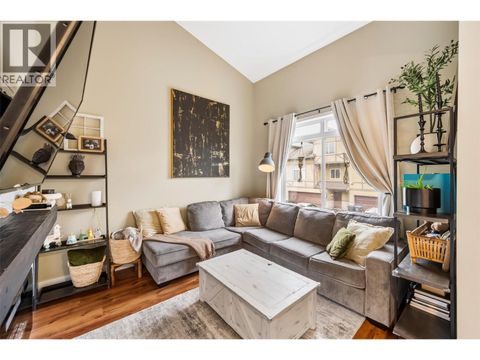 48 GALT Avenue Unit# 127 Penticton BC V2A9C3