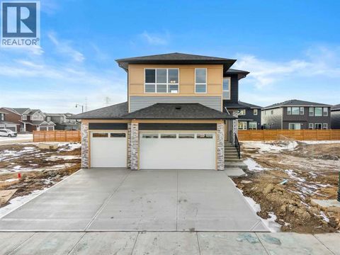 151 Dawson Wharf Mount Chestermere AB T1X2W4