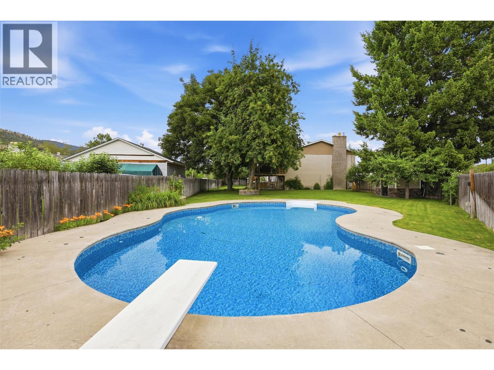 285 Huckleberry Place