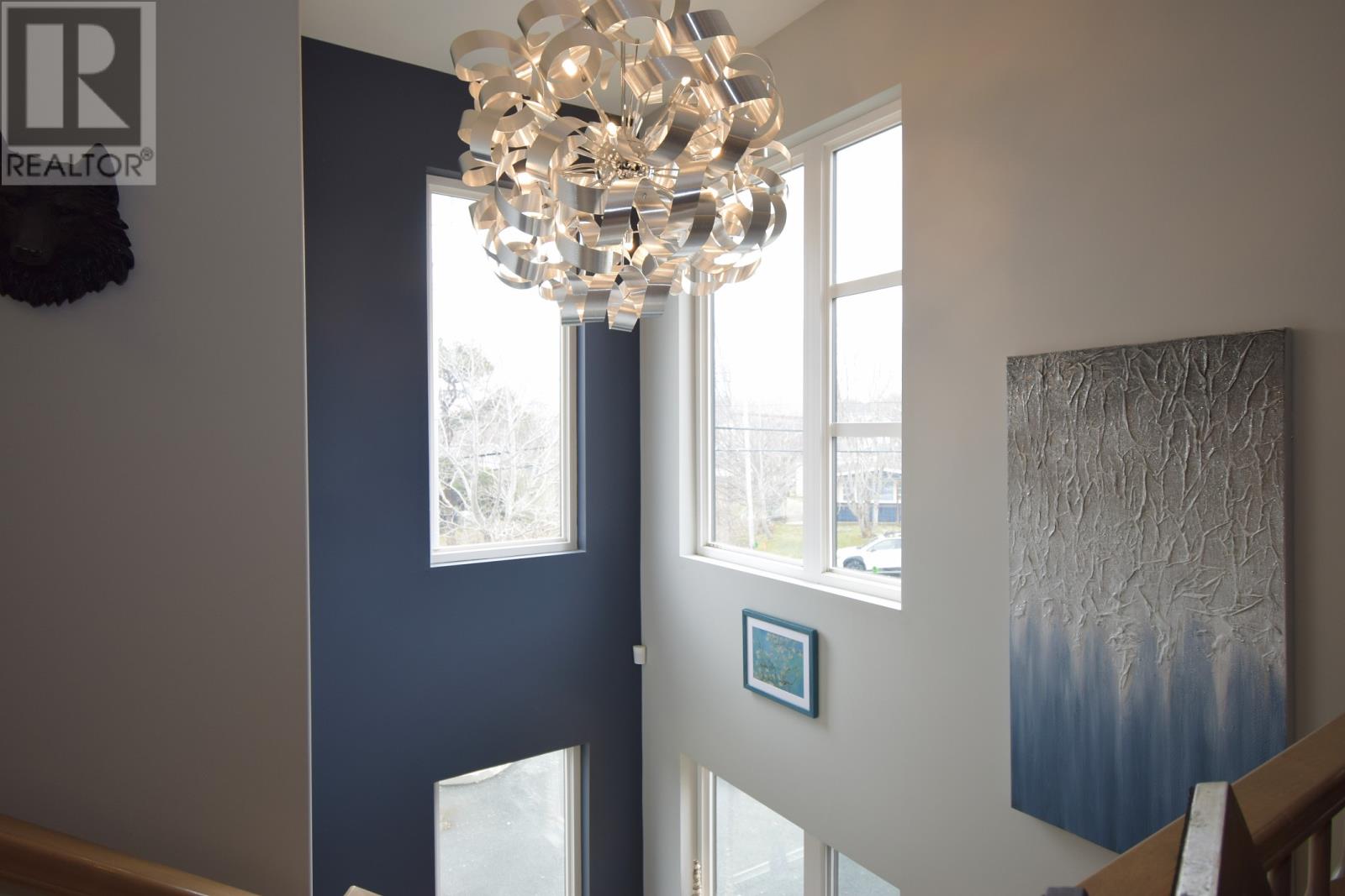 2 Glendale Avenue Unit#204