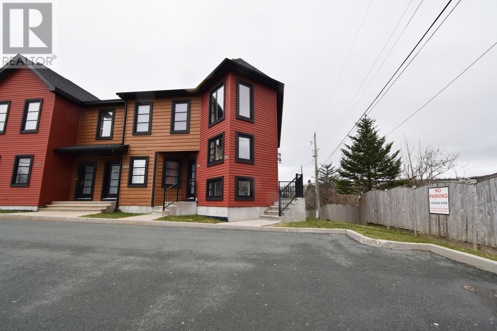 2 Glendale Avenue Unit#204