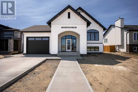 402 5 Avenue Nobleford AB T0L1S0