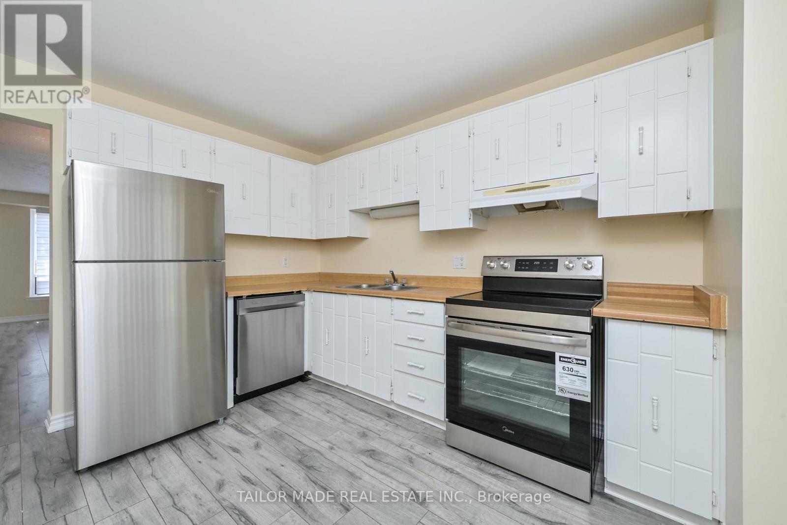 79 - 79 GUILDFORD CRESCENT