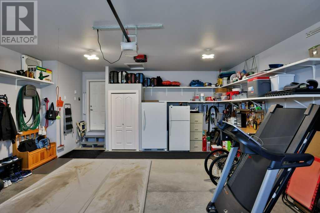 1, 302 Northlander Bend W