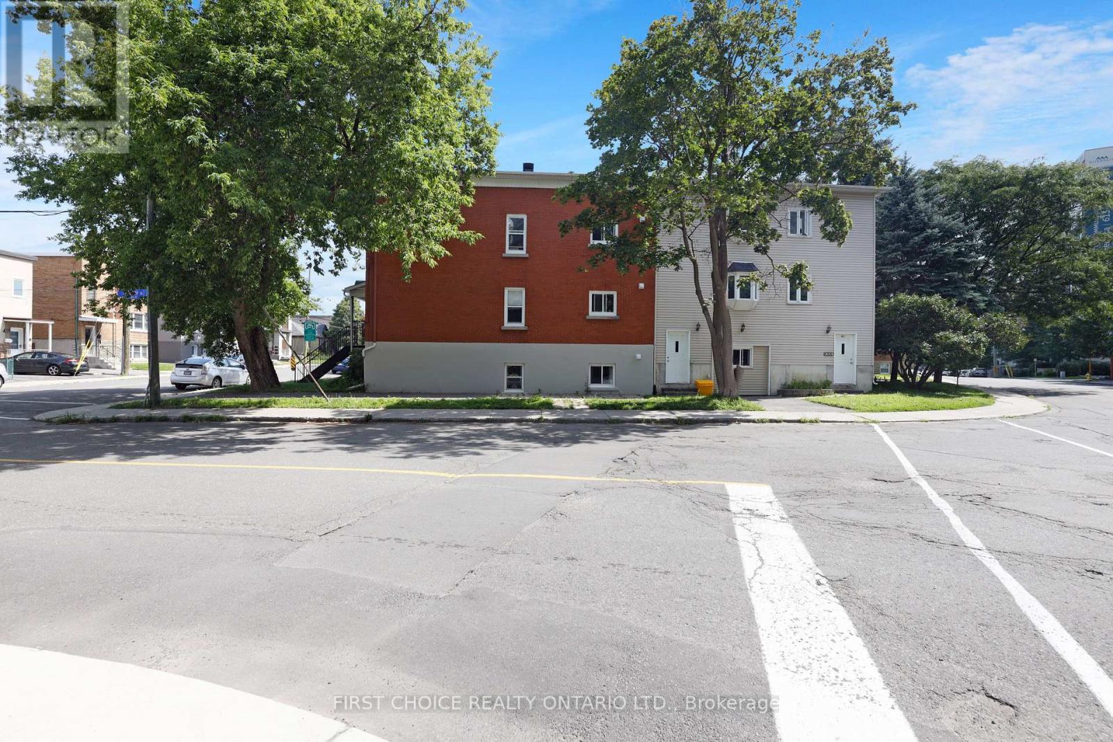 64 GENEST STREET