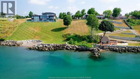 366 SEACLIFF DRIVE West Leamington ON N8H4E1