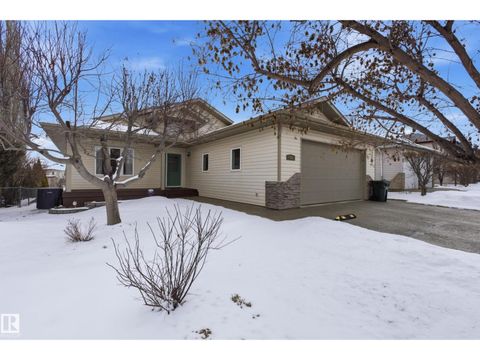 25 BRIARWOOD PT Stony Plain AB T7Z2Z2