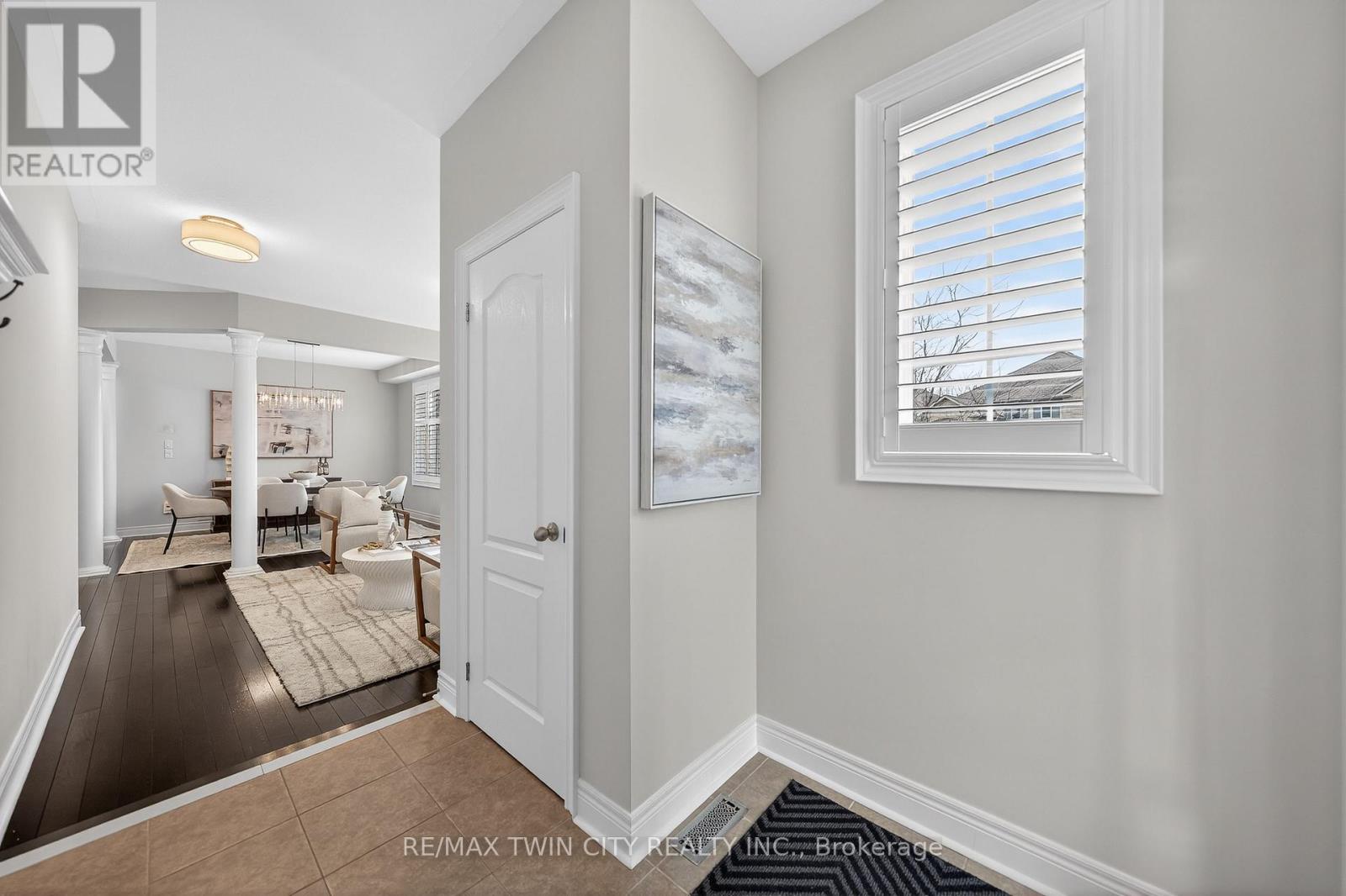 405 RIDEAU RIVER STREET