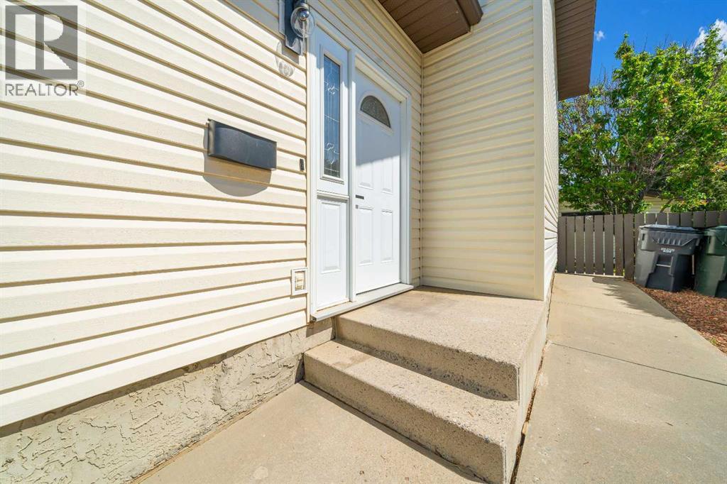 17 Calder Place SE