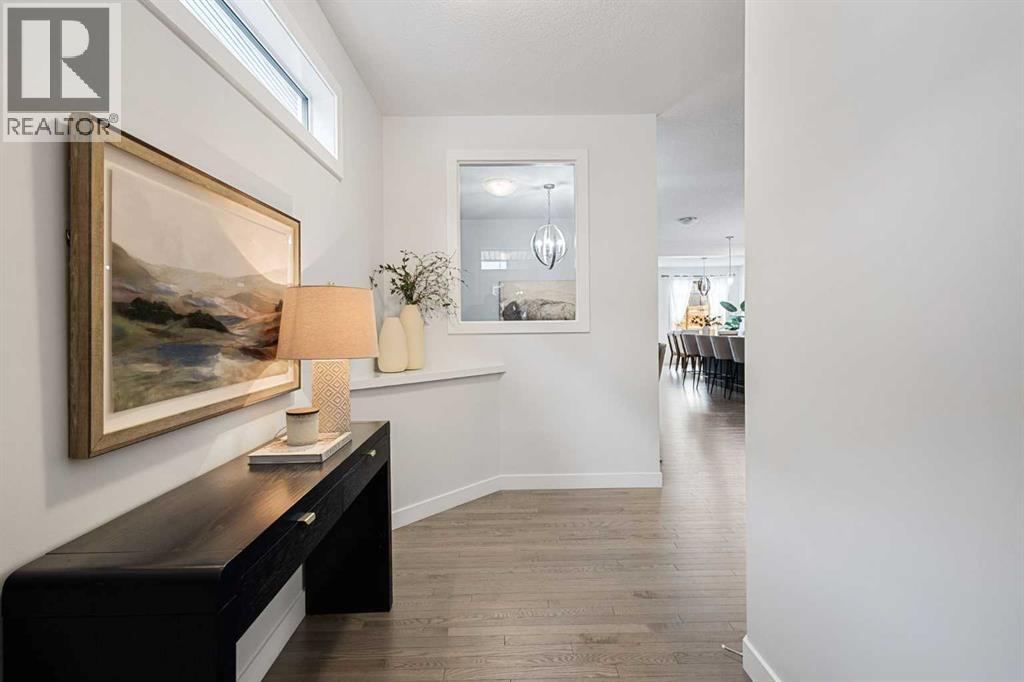 326 Crestmont Drive SW