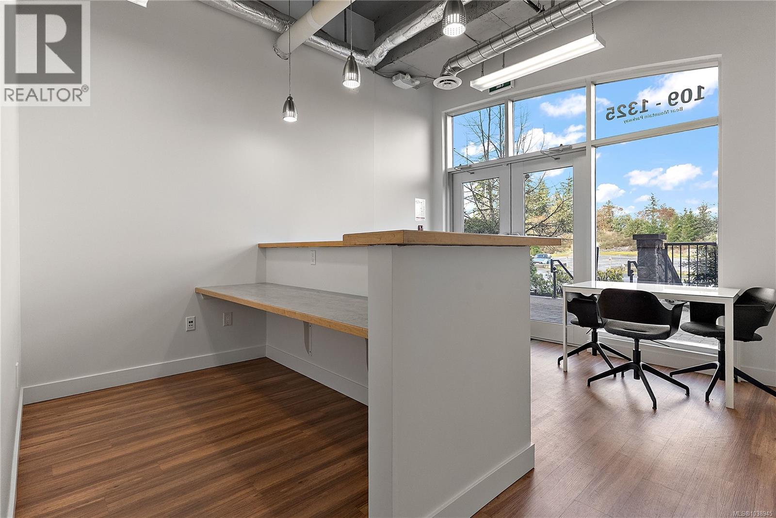 109 1325 Bear Mountain Pkwy