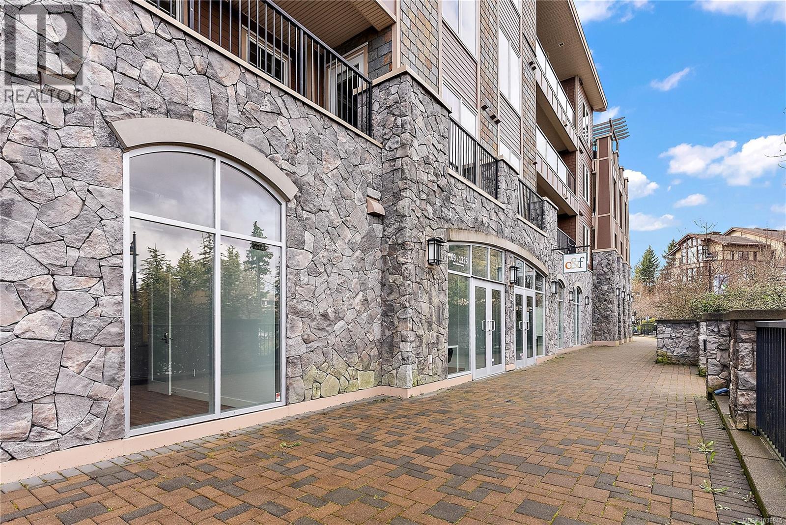 109 1325 Bear Mountain Pkwy