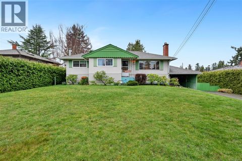 3850 Raymond St Saanich BC V8Z4K3