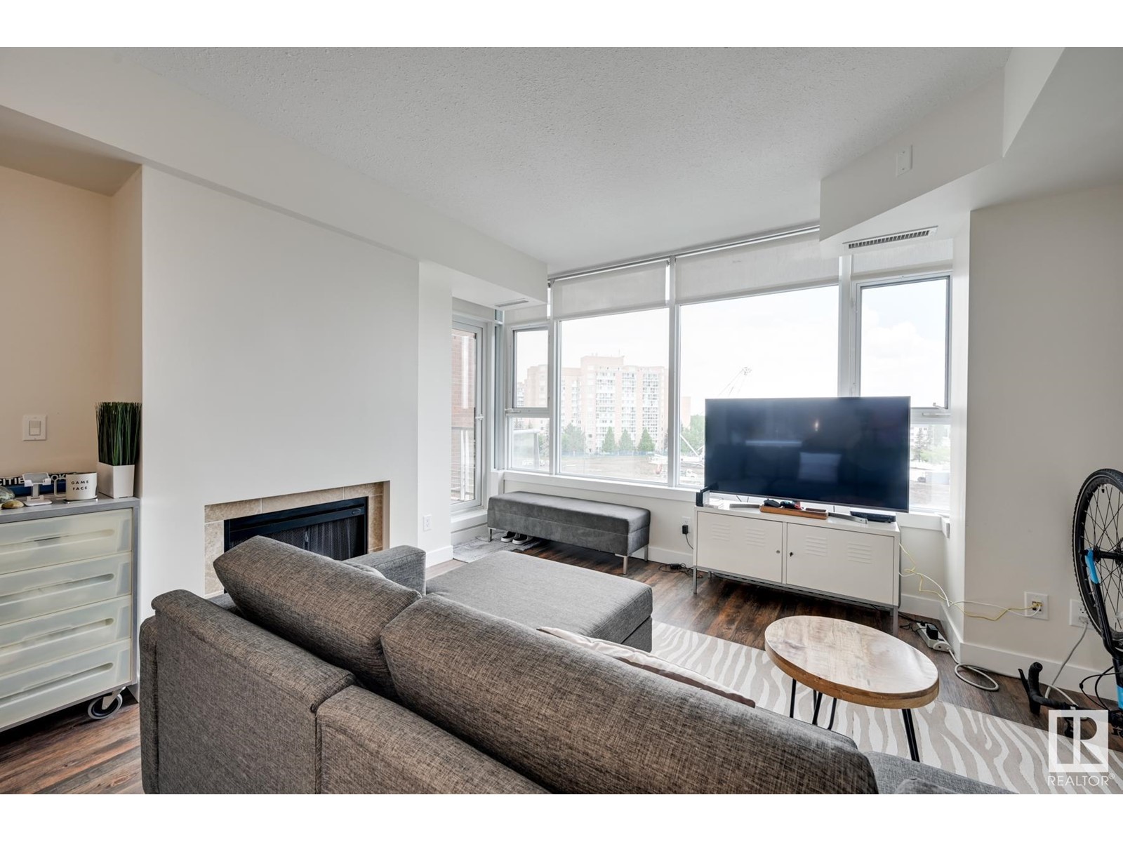 #503 2612 109 ST NW