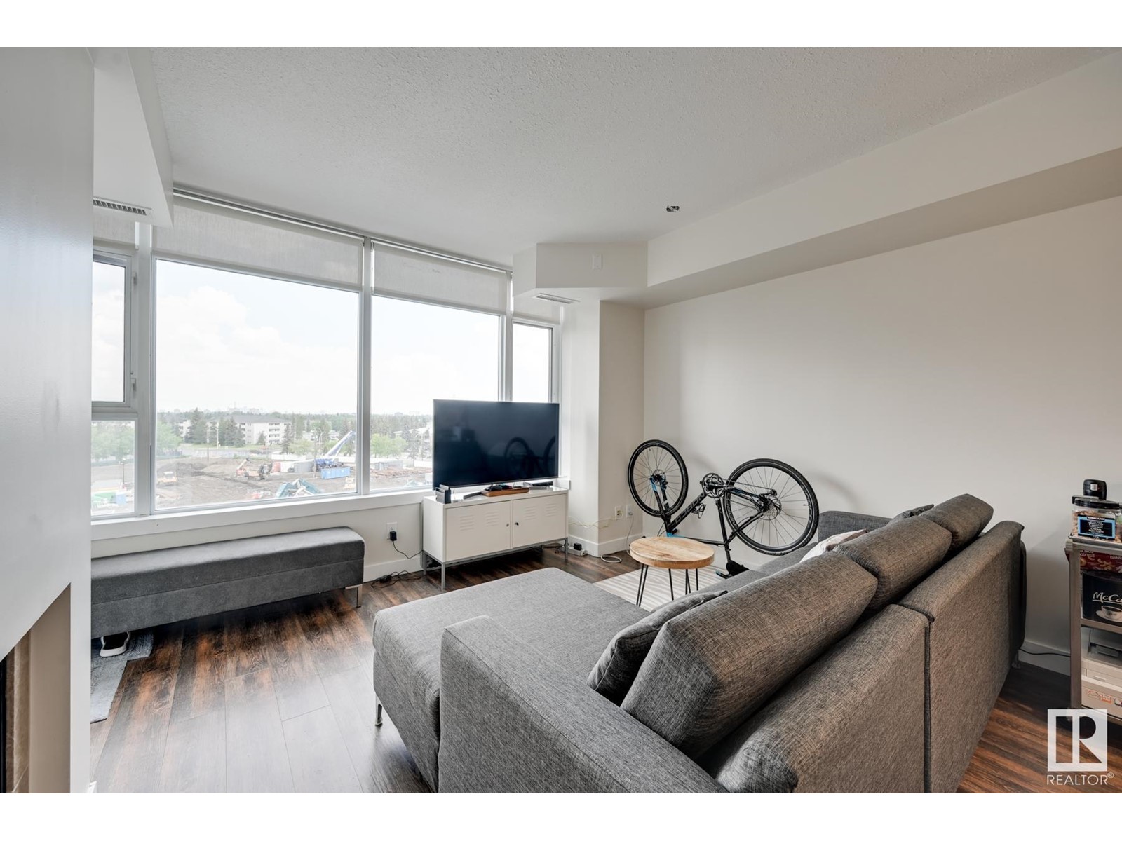 #503 2612 109 ST NW