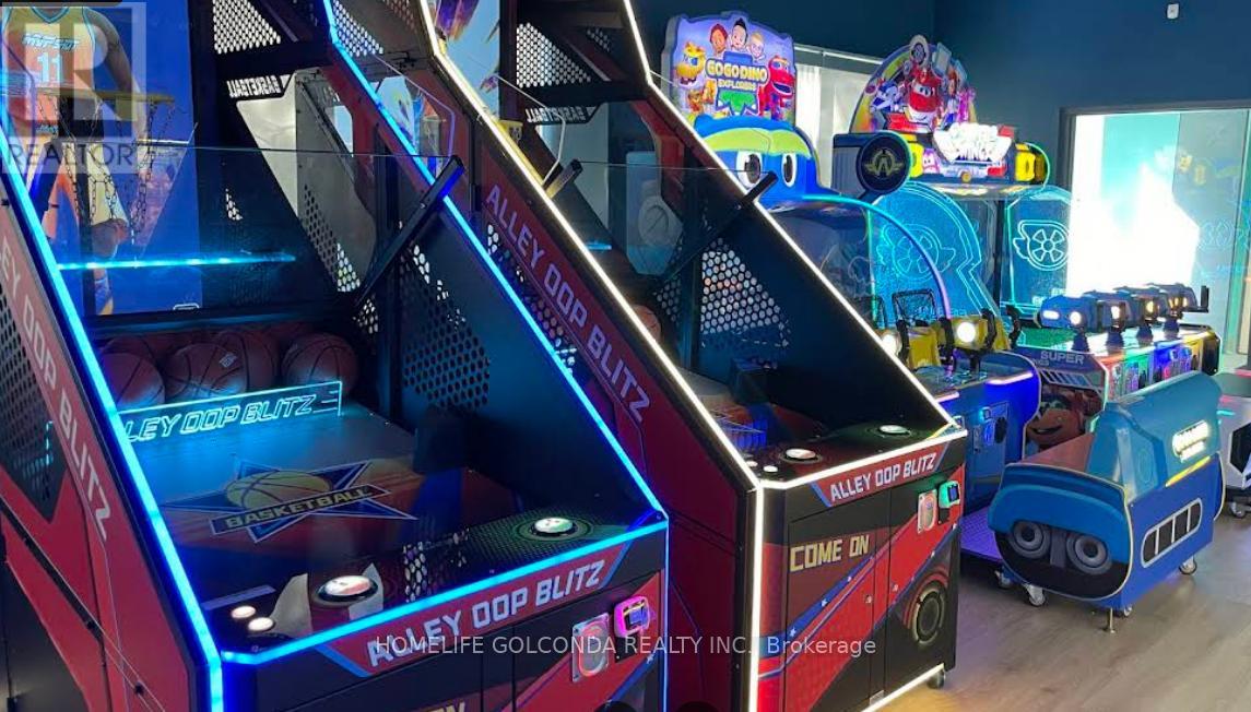 4 - 2150 DUNWIN DRIVE