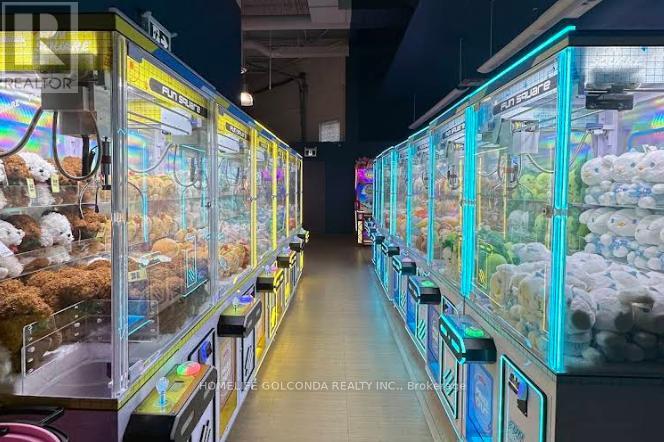 4 - 2150 DUNWIN DRIVE