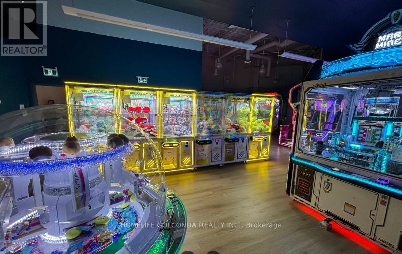 4 - 2150 DUNWIN DRIVE